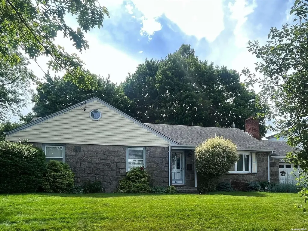 385 Nassau Boulevard Mineola NY 11501