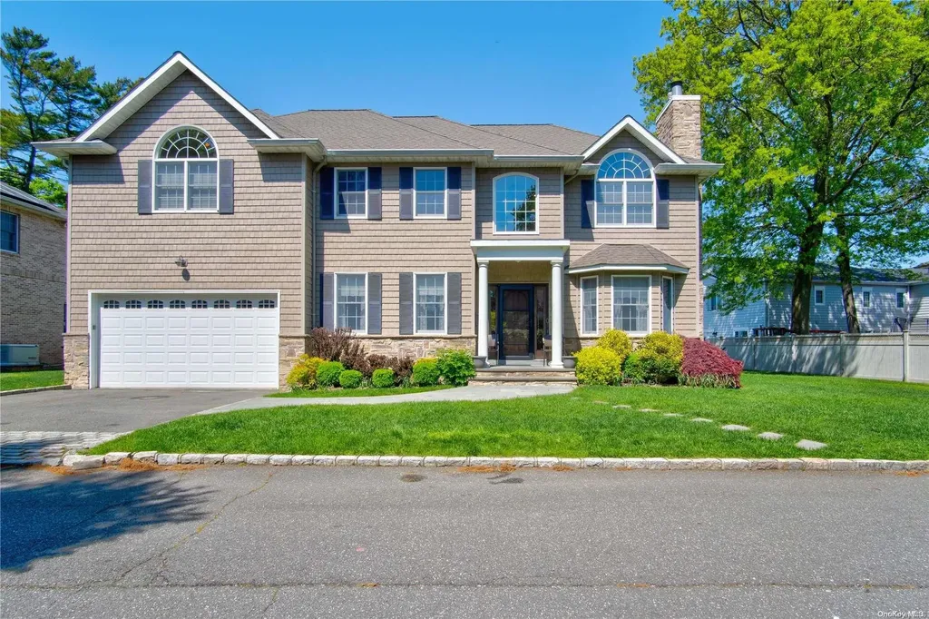 133 Combs Avenue Woodmere NY 11598