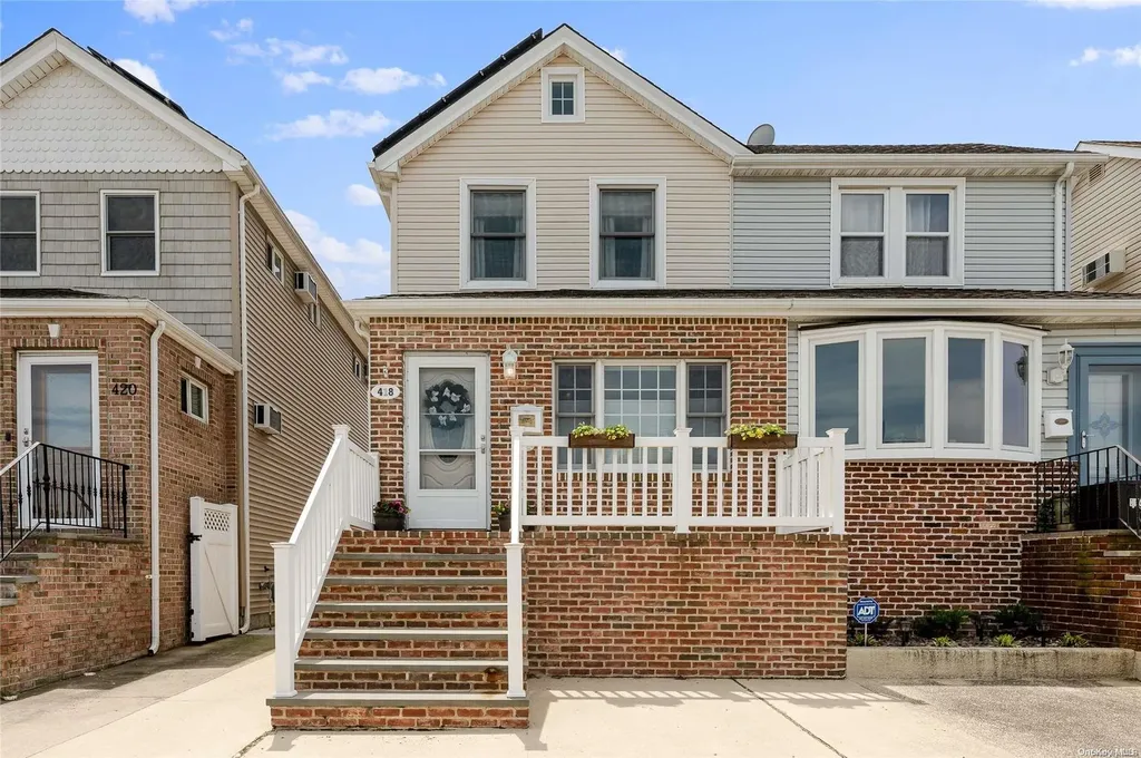 418 E State Street Long Beach NY 11561