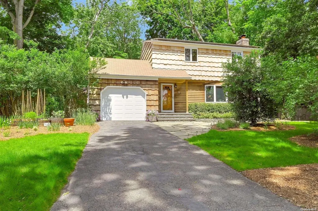 2 Maple Avenue Stony Brook NY 11790