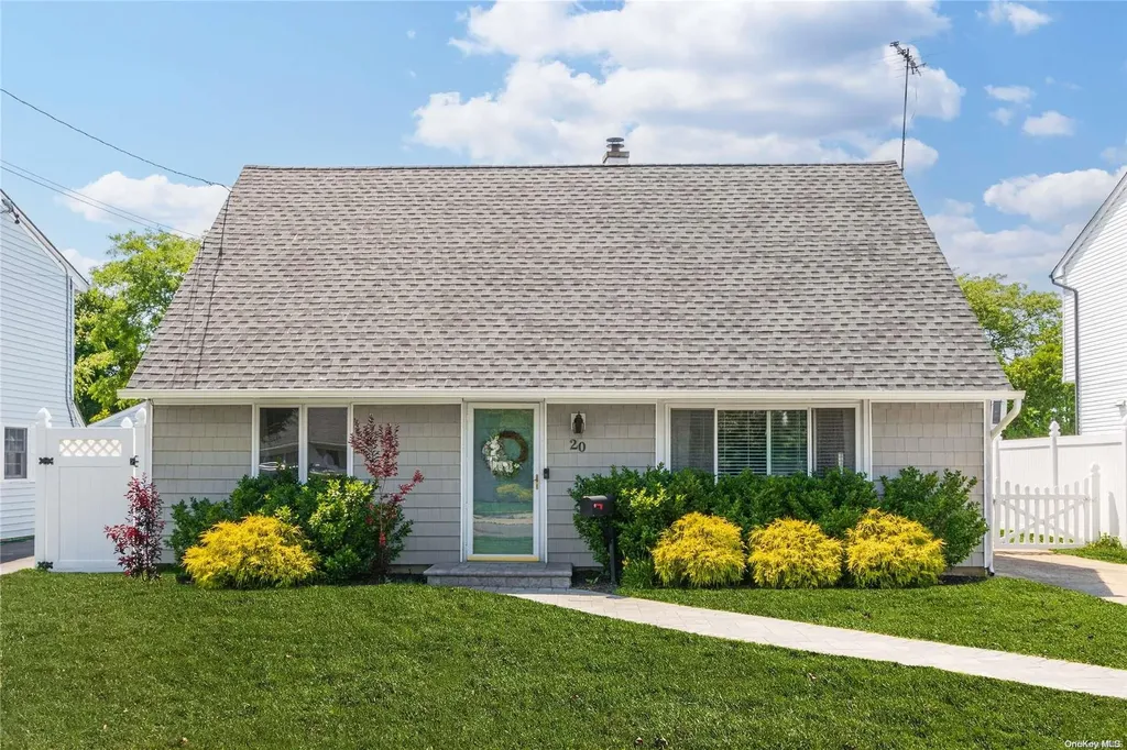 20 N Sheridan Avenue Bethpage NY 11714