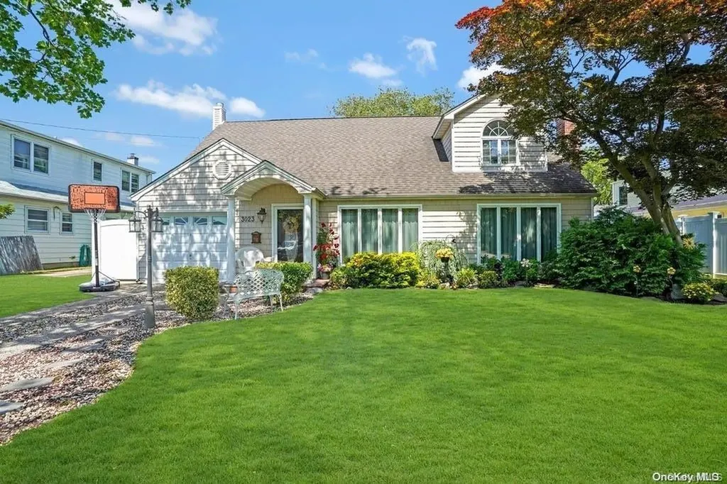 3023 Tinker Drive Oceanside NY 11572