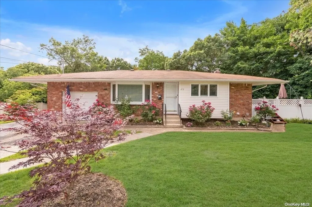 479 Townline Road Commack NY 11725
