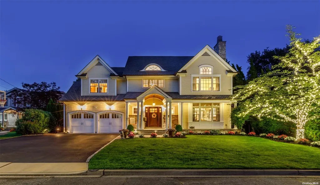 1531 Henry Road Wantagh NY 11793