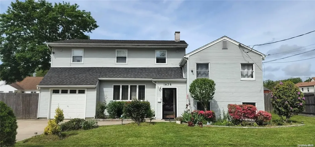 1436 Ackerson Boulevard Bay Shore NY 11706