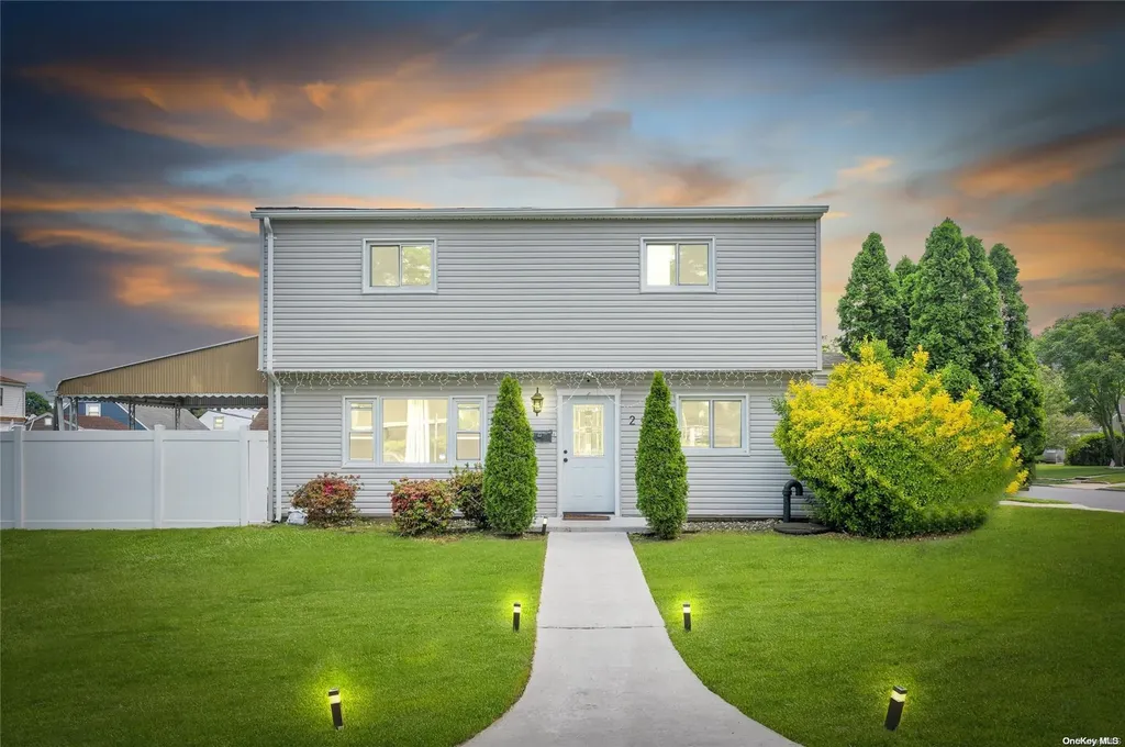 2 Bluegrass Lane Levittown NY 11756