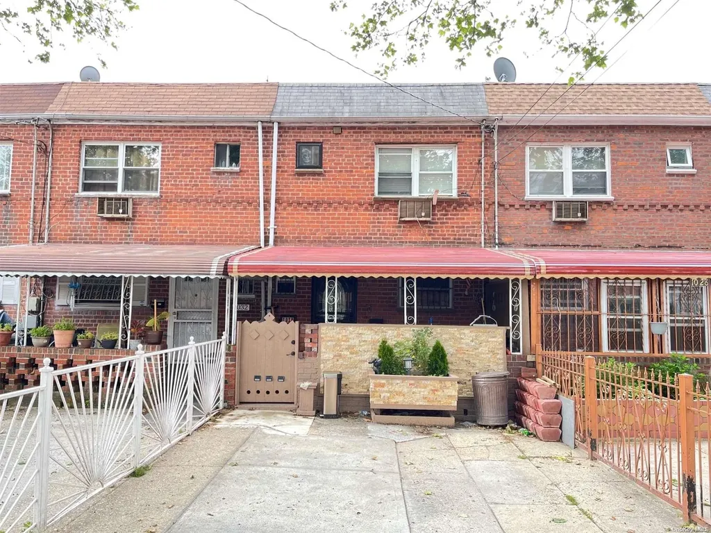 1030 Hendrix Street Brooklyn NY 11207