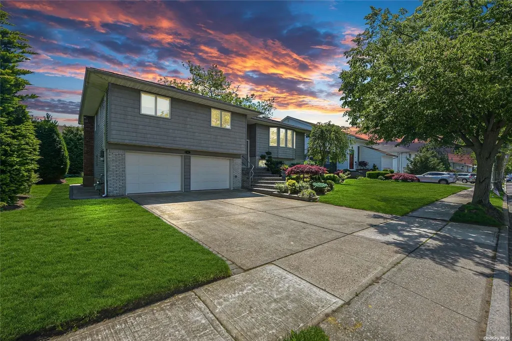 93 Harris Drive Oceanside NY 11572