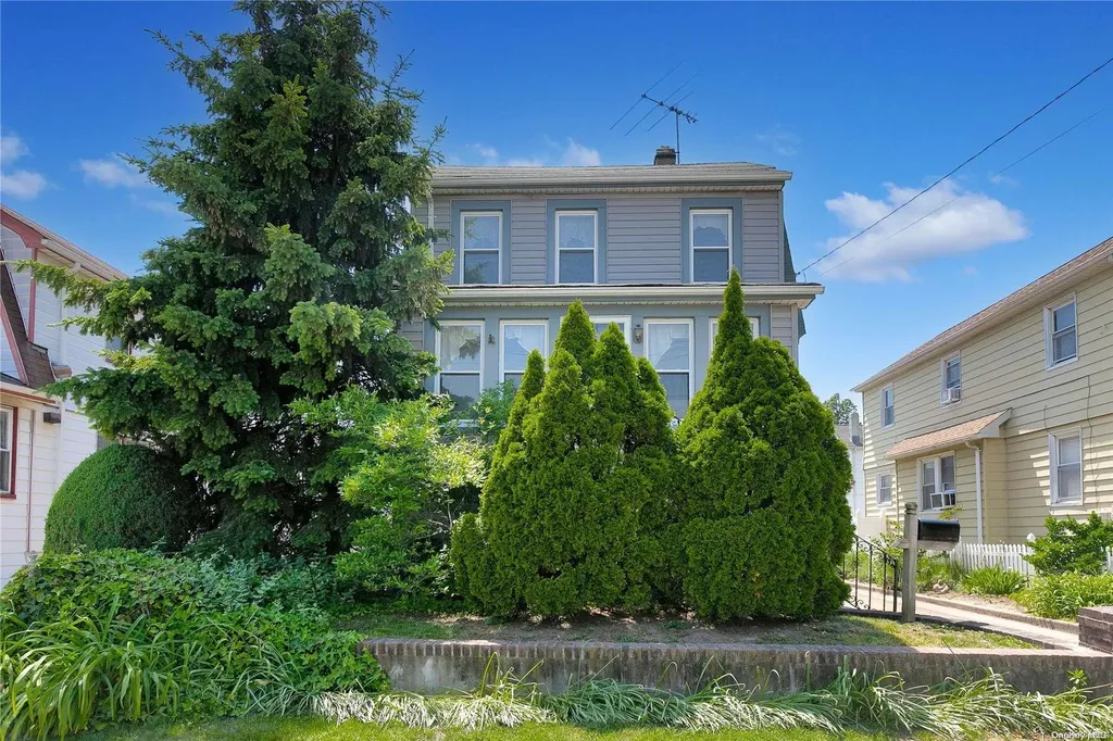 371 Mill Road Hewlett NY 11557