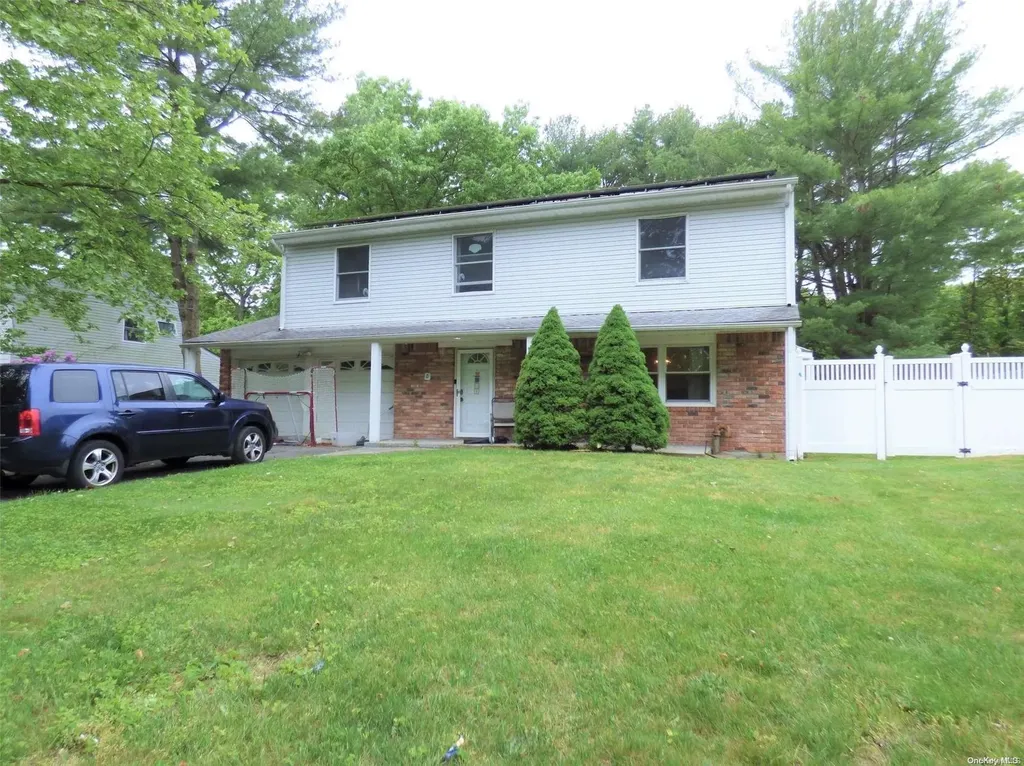 244 Alexander Avenue Nesconset NY 11767