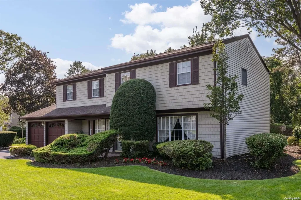 10 Scott Avenue Selden NY 11784