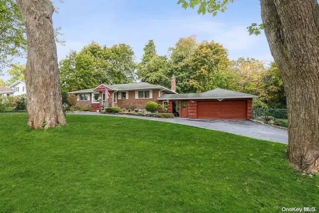 5 Waner Street Commack NY 11725