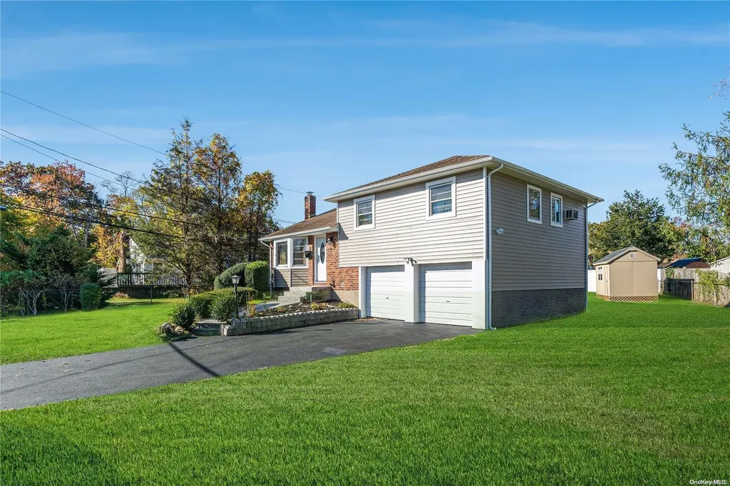 470 Route 111 Smithtown NY 11787
