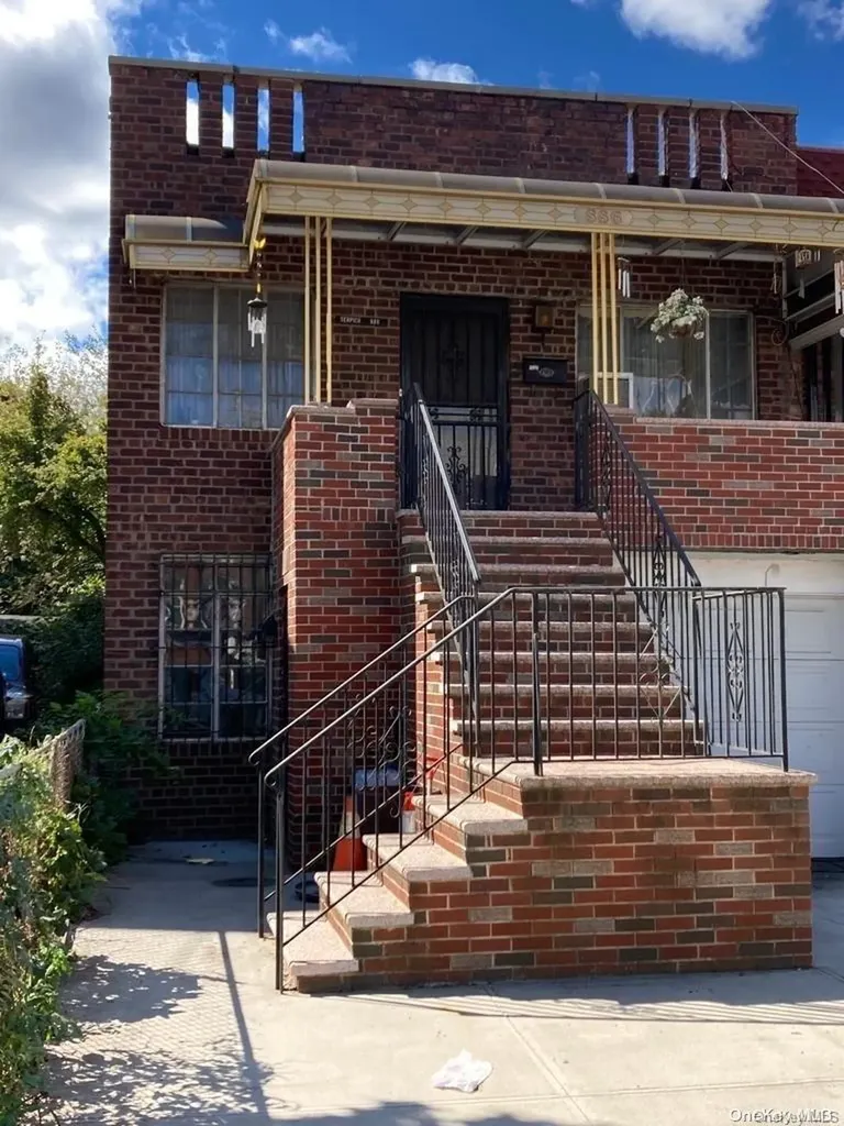 886 E 94th Street Brooklyn NY 11236