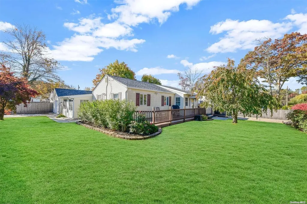 98 Engelke Street Patchogue NY 11772