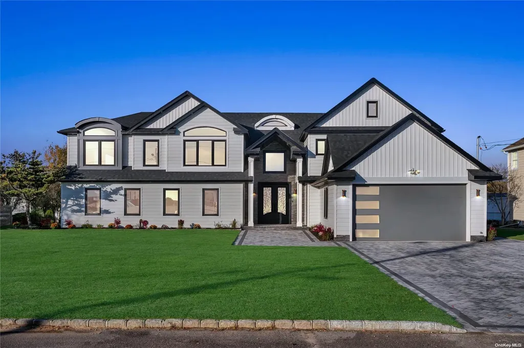 113 Lucinda Drive Babylon NY 11702