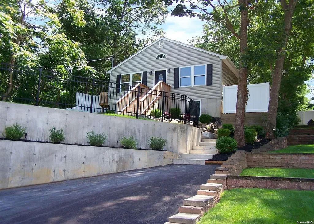 180 Mill Road Medford NY 11763