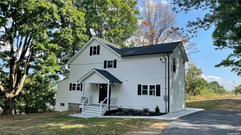 89 Lyons Lane Milton NY 12547