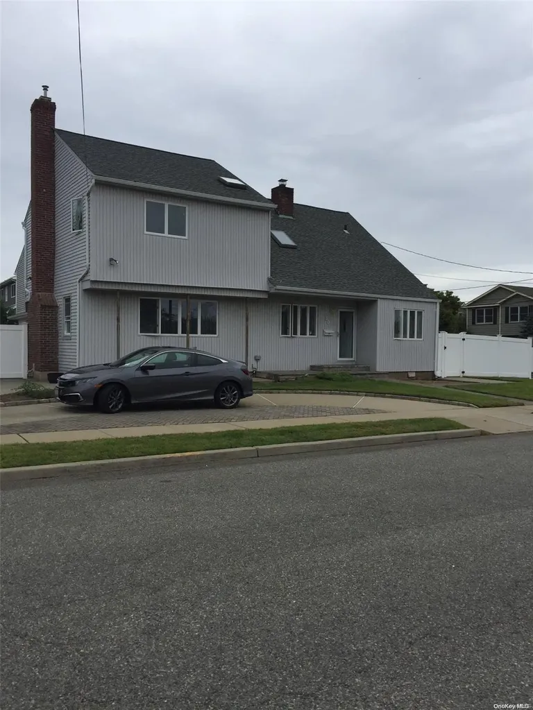 30 Kingston Boulevard Island Park NY 11558