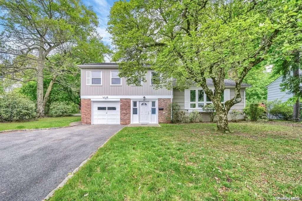 55 Candlewood Road Scarsdale NY 10583