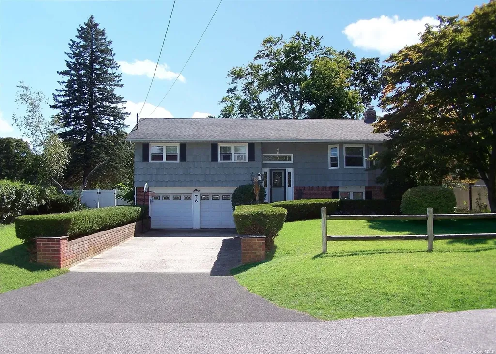 78 Sunset Avenue Selden NY 11784