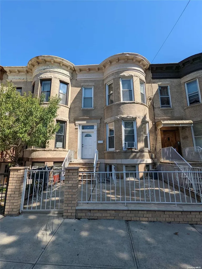 1261 Bay Ridge Parkway Brooklyn NY 11228