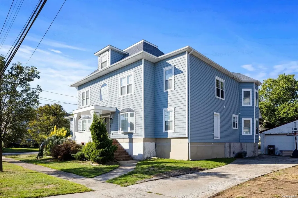 485 Albemarle Road Cedarhurst NY 11516