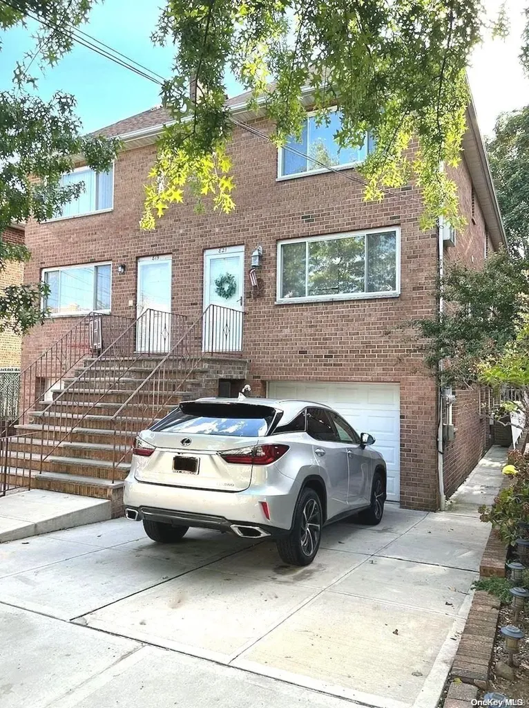 821 Revere Avenue Bronx NY 10465