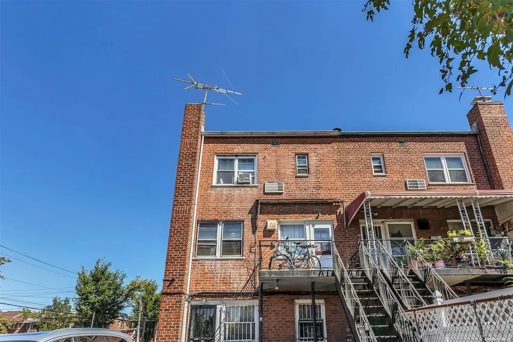 1204 E 84th Street Brooklyn NY 11236