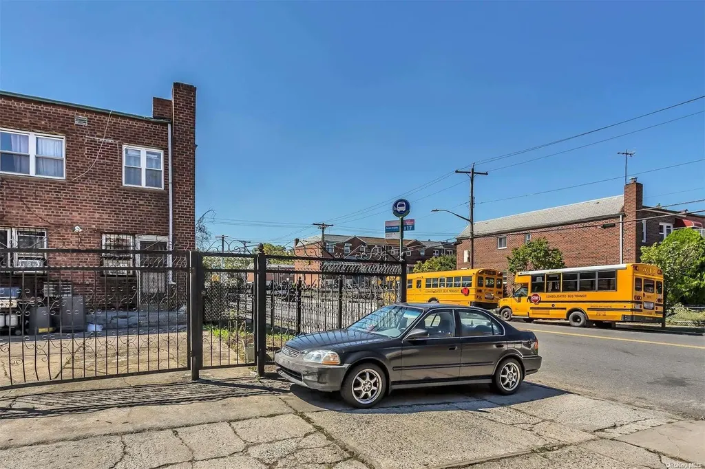1204 E 84th Street Brooklyn NY 11236