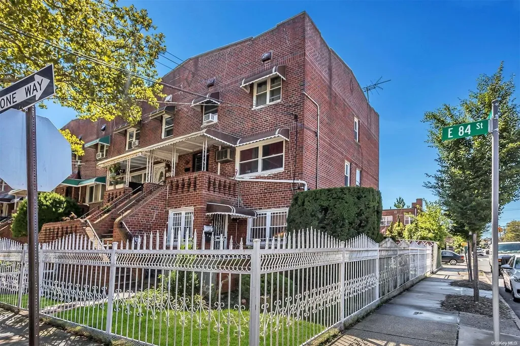 1204 E 84th Street Brooklyn NY 11236