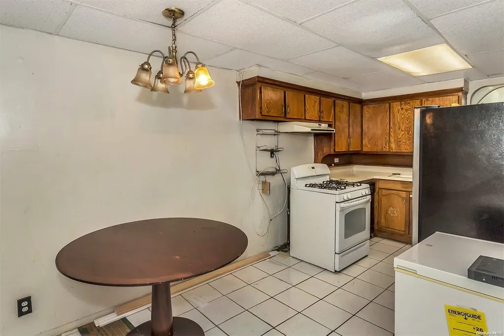 1204 E 84th Street Brooklyn NY 11236