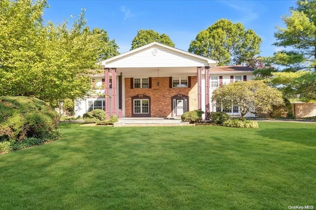 56 Fox Lane Dix Hills NY 11746