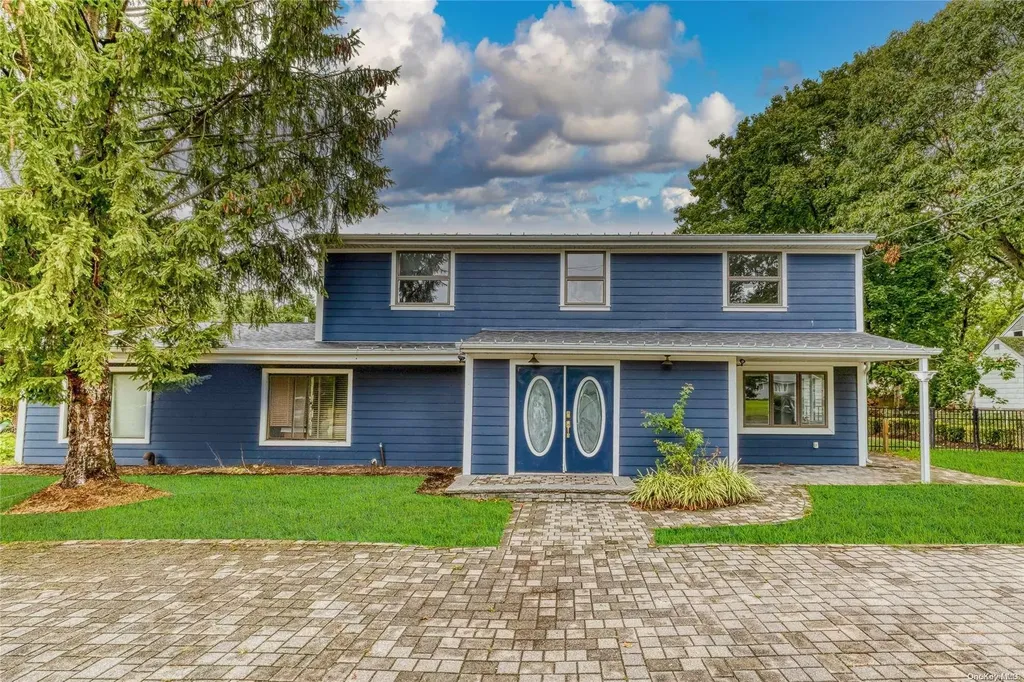 98 N Coleman Road Centereach NY 11720