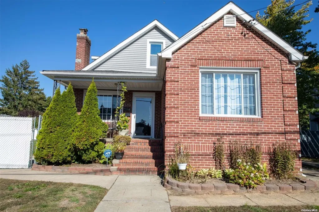 1510 Herzel Boulevard West Babylon NY 11704