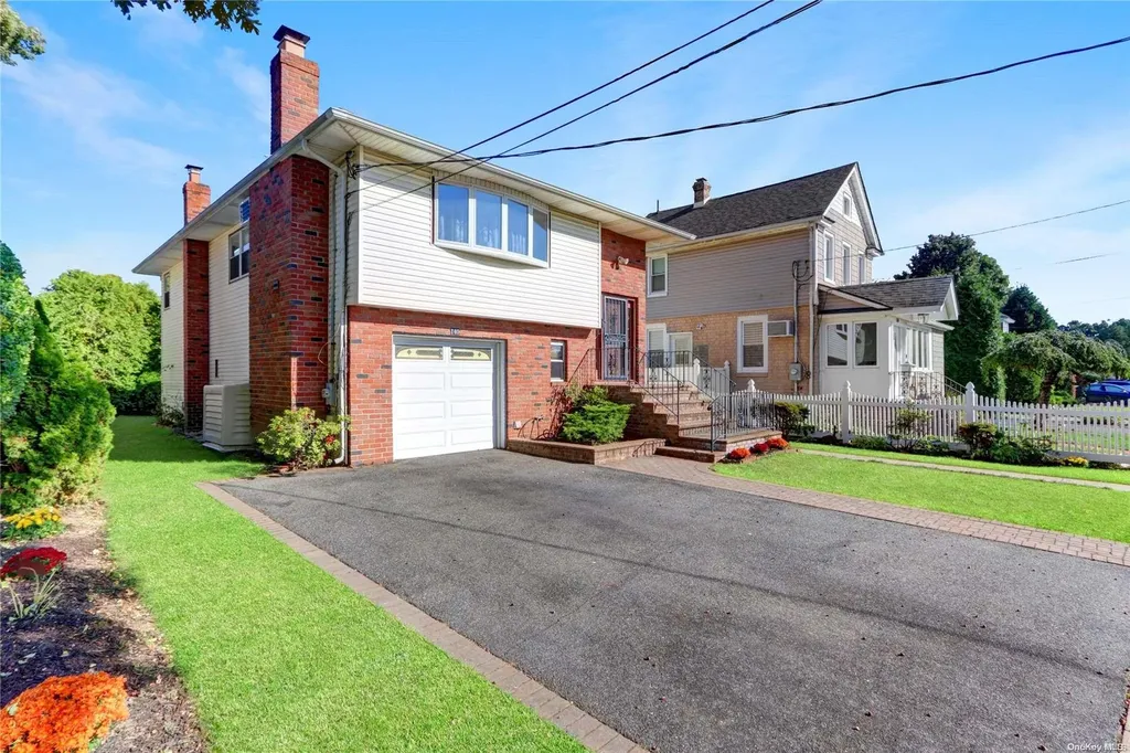 140 Broadway Bethpage NY 11714