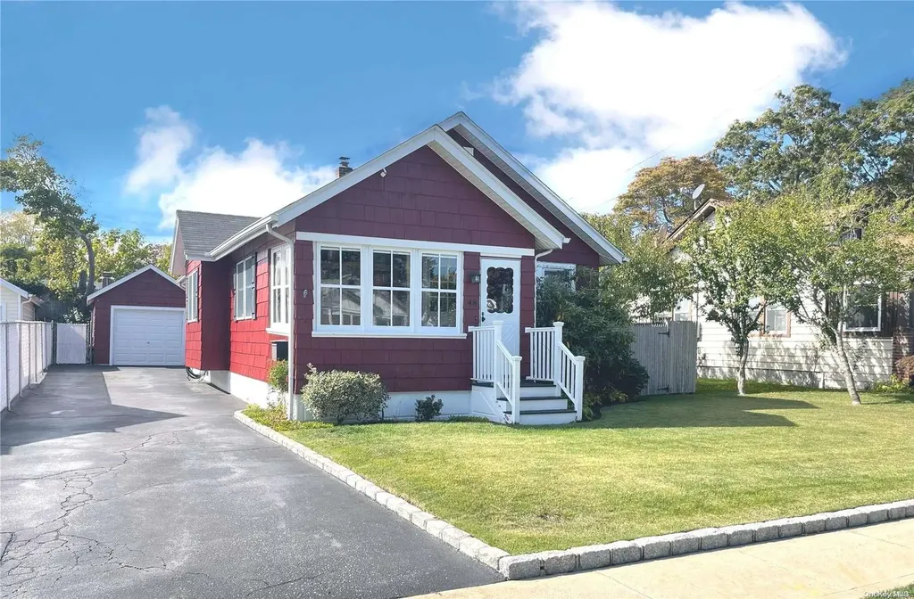 48 Highland Avenue Patchogue NY 11772