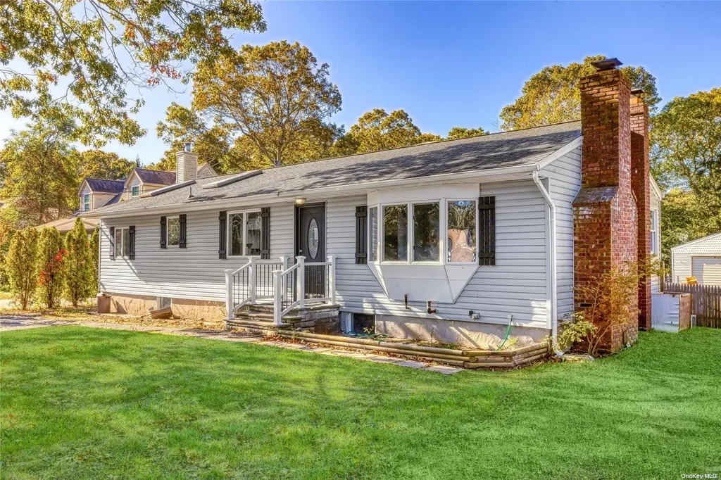 280 Orchid Drive Mastic Beach NY 11951