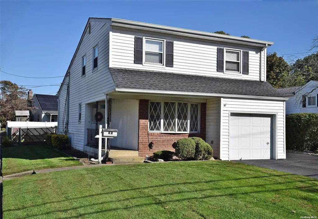 241 Hendrickson Avenue Lynbrook NY 11563