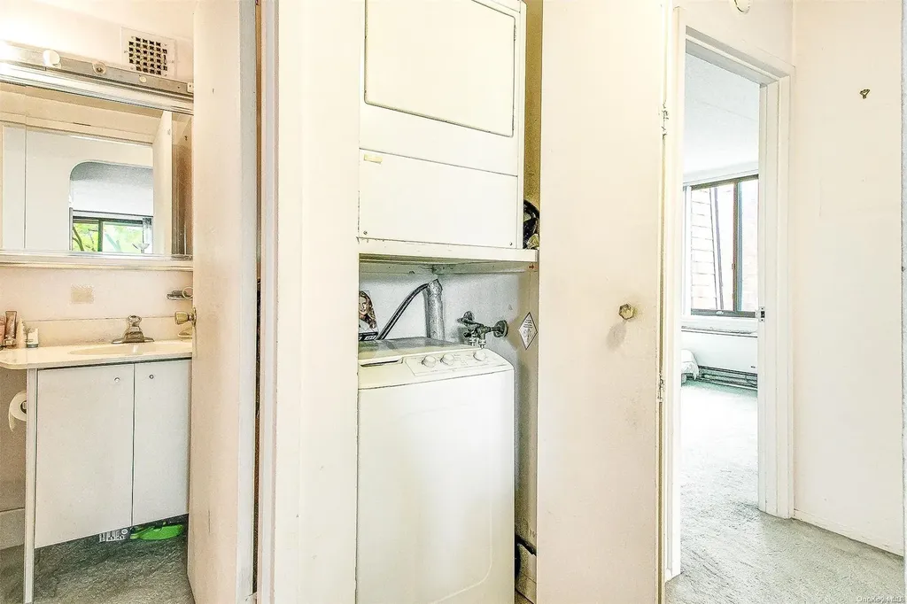 20921 26th Avenue Bayside NY 11360