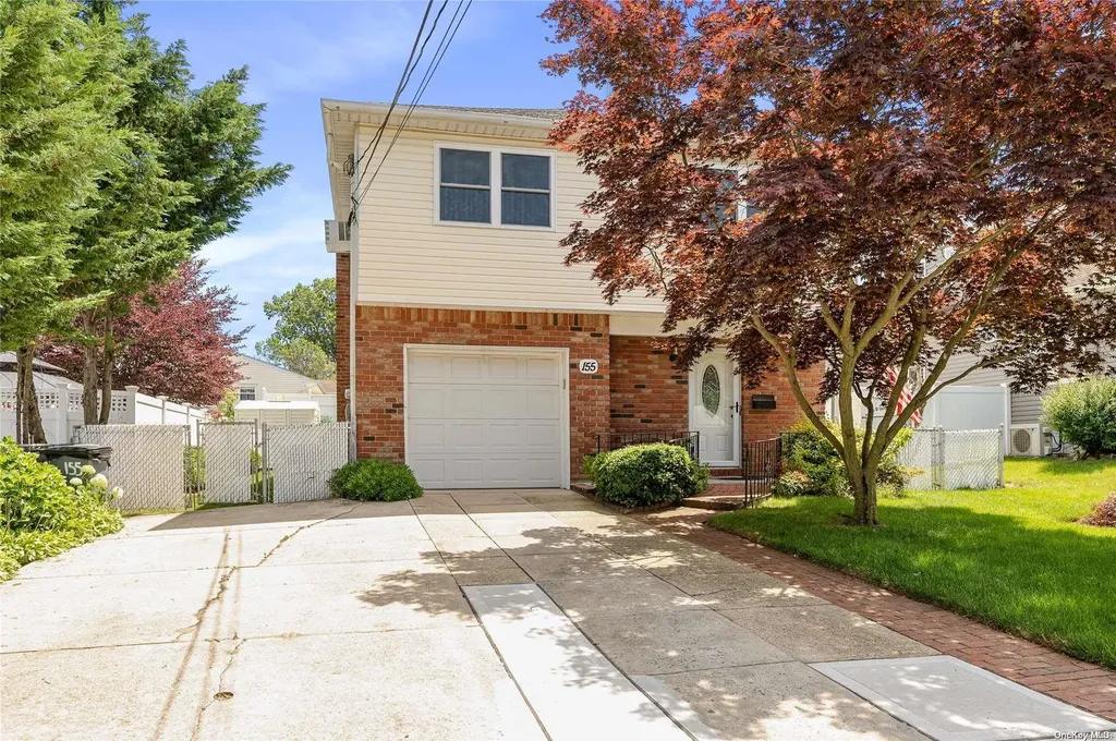155 S Brookside Avenue Freeport NY 11520