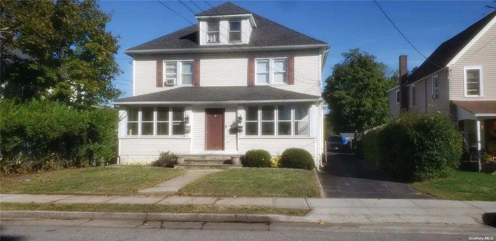 131 Maple Avenue Patchogue NY 11772