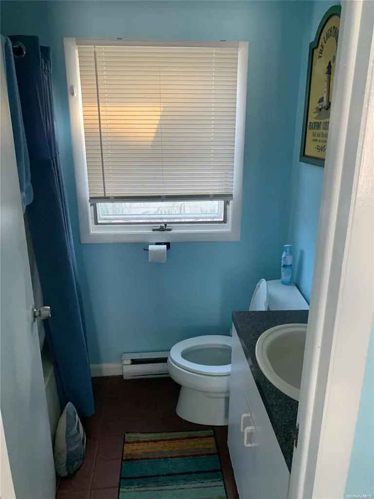 139 Bungalow Walk Ocean Beach NY 11770