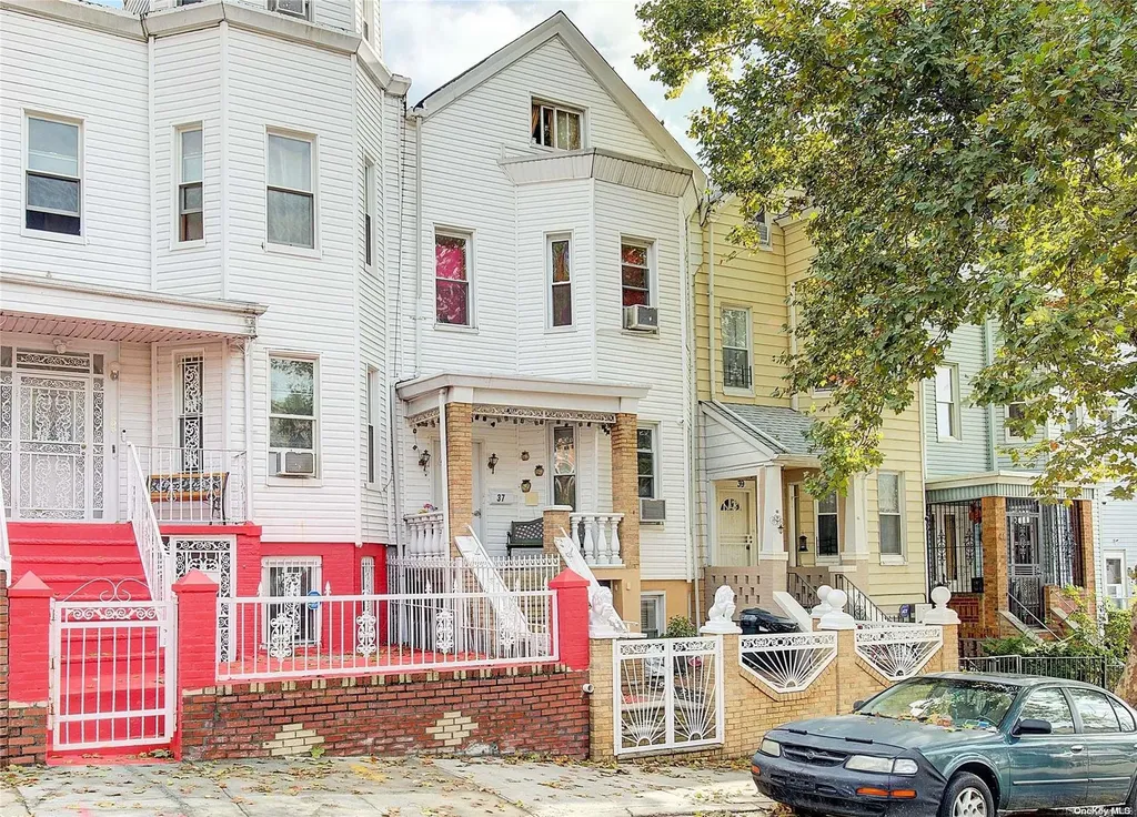 37 Hendrix Street Brooklyn NY 11207