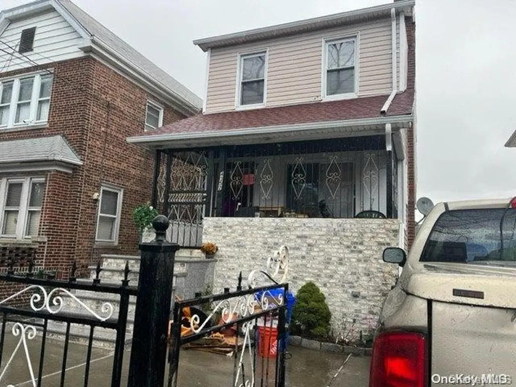 4352 Bruner Avenue Bronx NY 10466