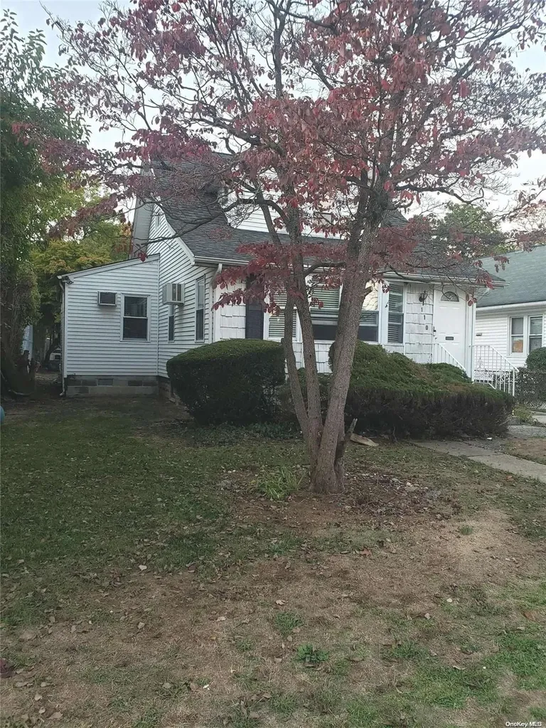 110 W Centennial Avenue Roosevelt NY 11575