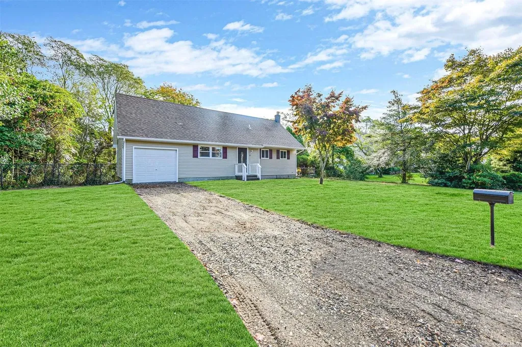 17 Haig Avenue East Patchogue NY 11772