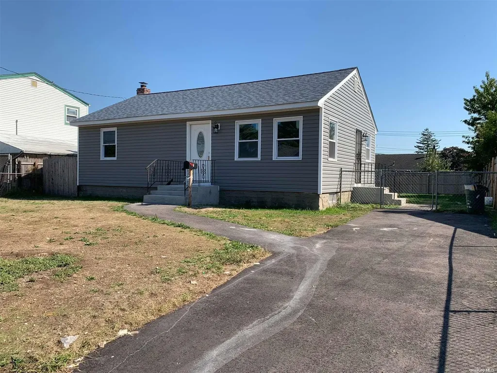 7 Beta Drive Amityville NY 11701