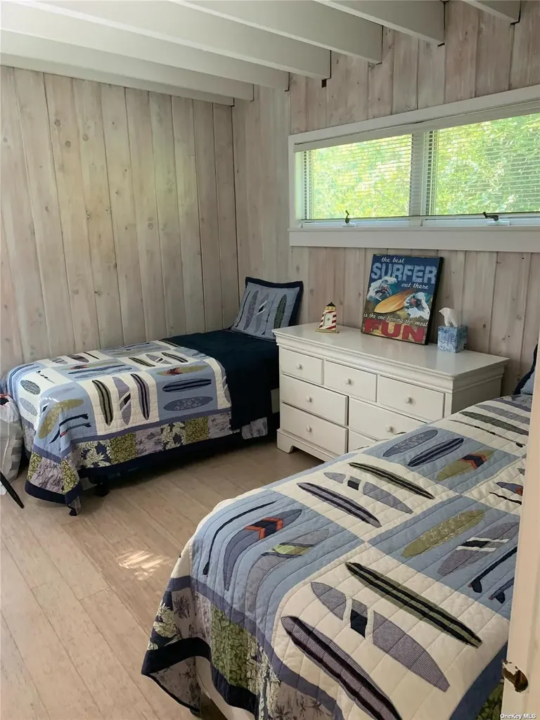 37 Kelp Walk Seaview NY 11770