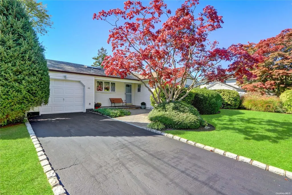 48 Madison Avenue Deer Park NY 11729